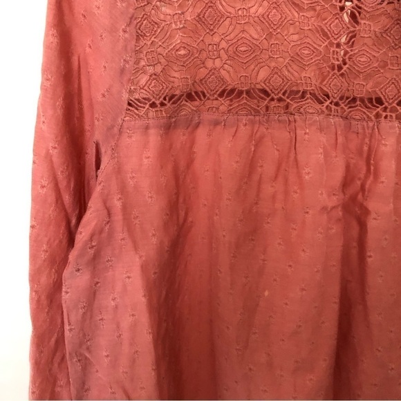 Ann taylor loft eyelet blouse - Picture 8 of 9